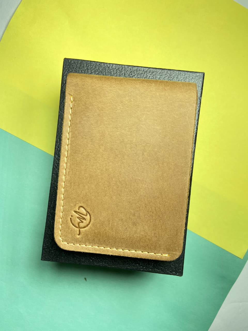 LEATHER BIFOLD WALLET-CAMEL BY MIANLUXE