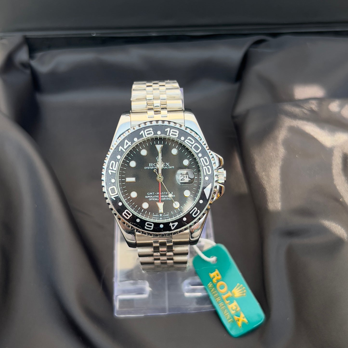 ROLEX SUBMARINER-SILVER BLACK