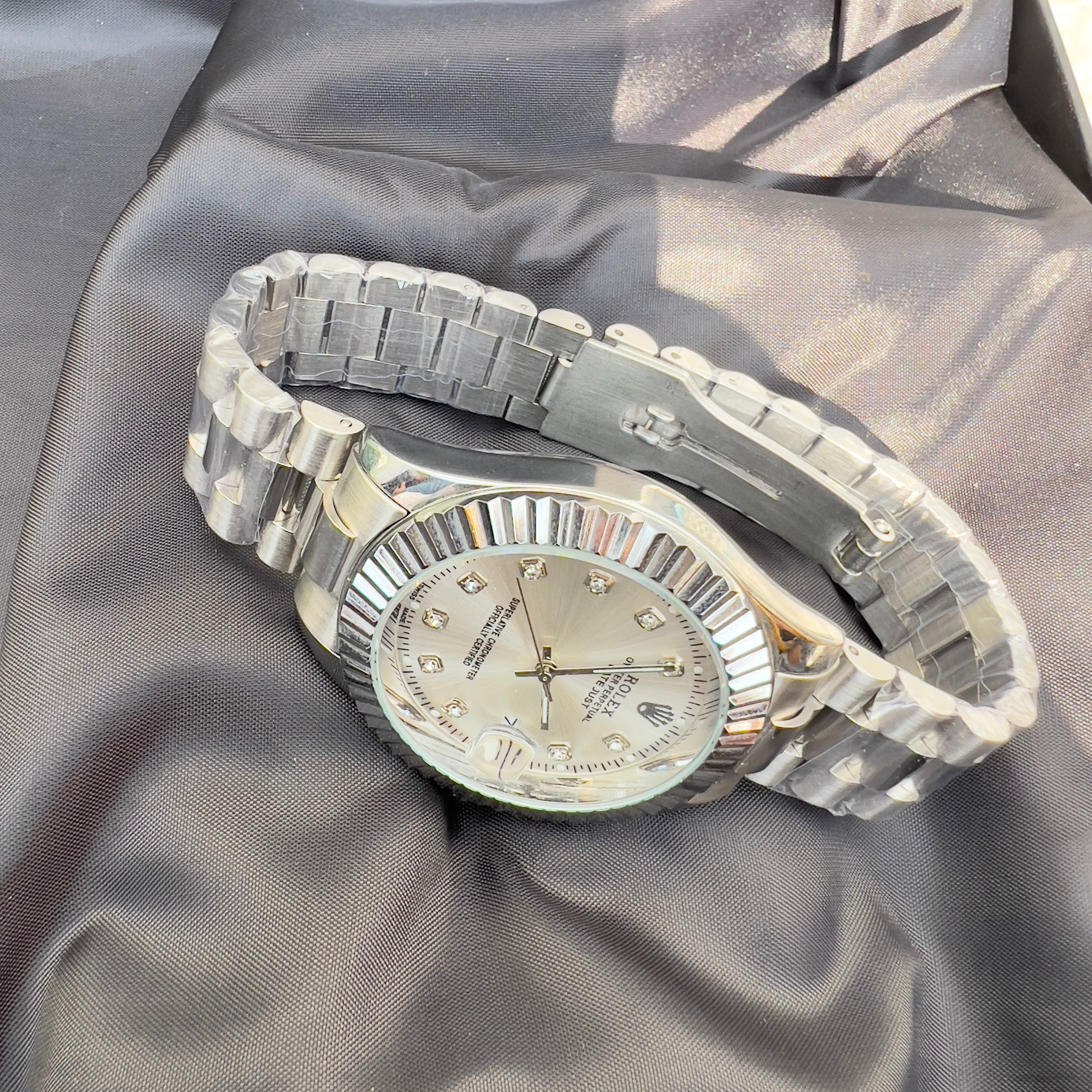 ROLEX OYSTER PERPETUAL-DATE JUST SILVER