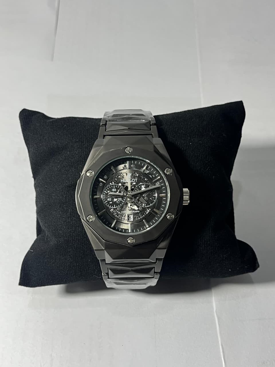 HUBLOT DIAMOND CUT SKELETON -FULL BLACK