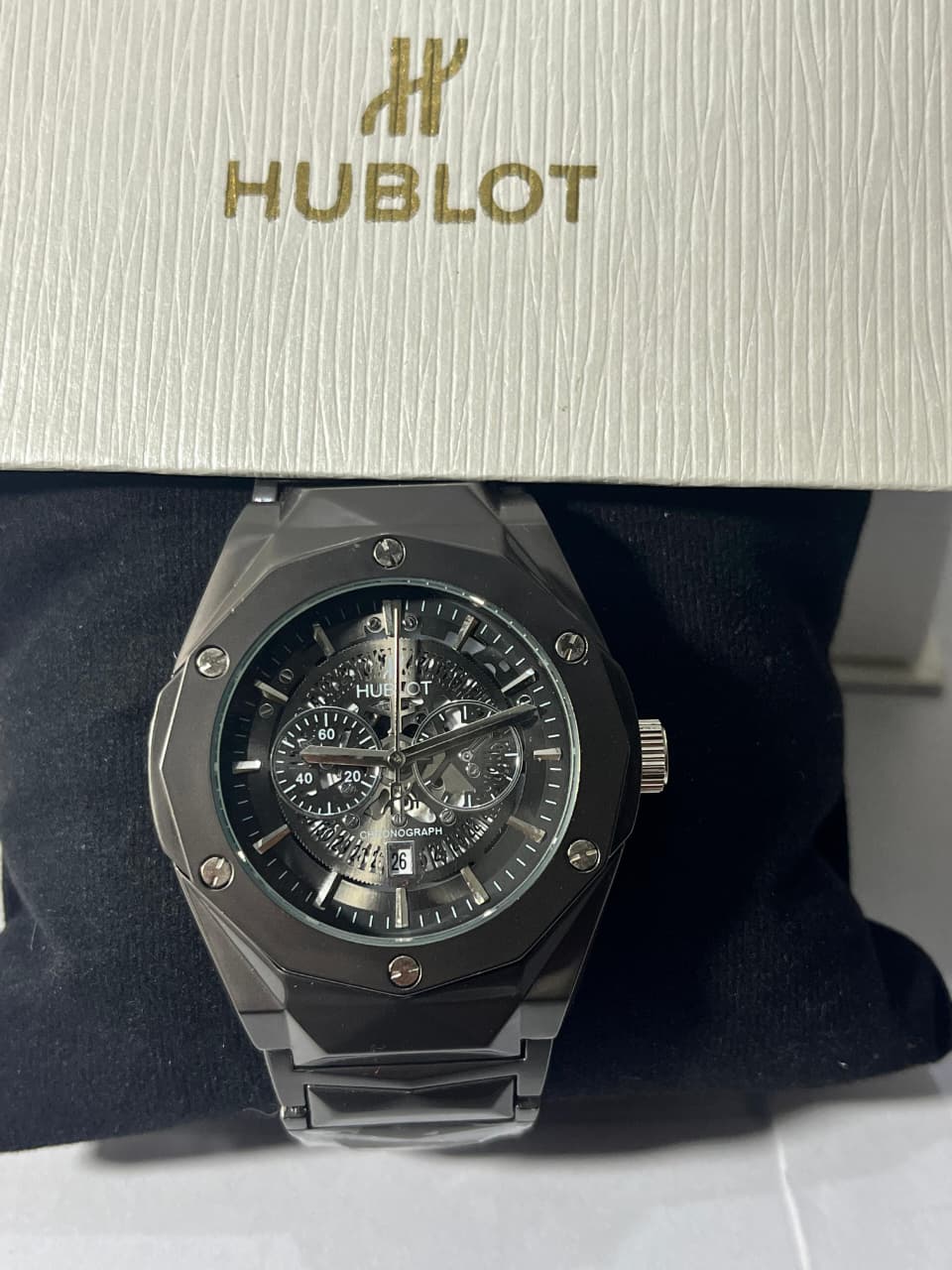 HUBLOT DIAMOND CUT SKELETON -FULL BLACK