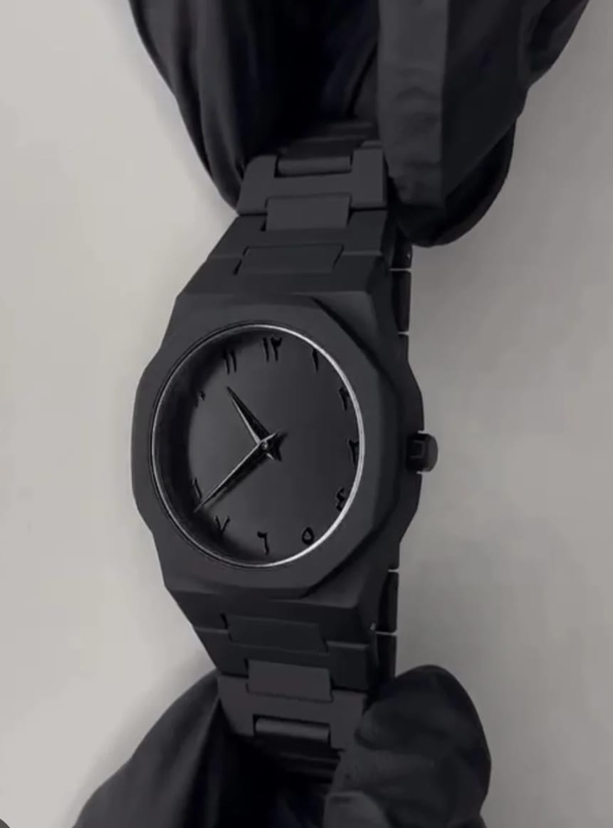 BLACK ARABIC AURA WATCH-CARBON FIBER