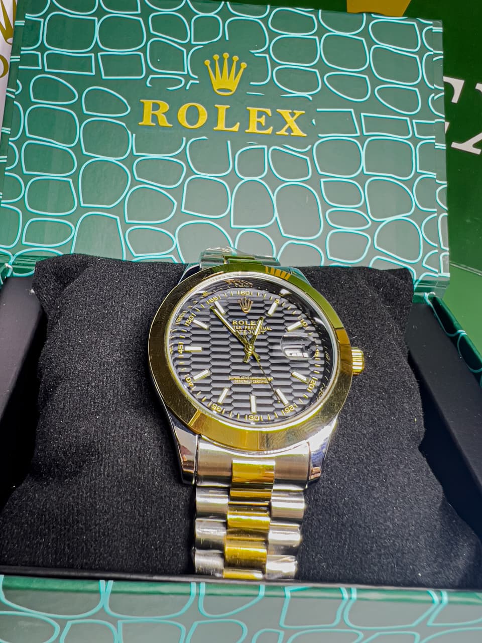 ROLEX DATE JUST-GOLD BLACK