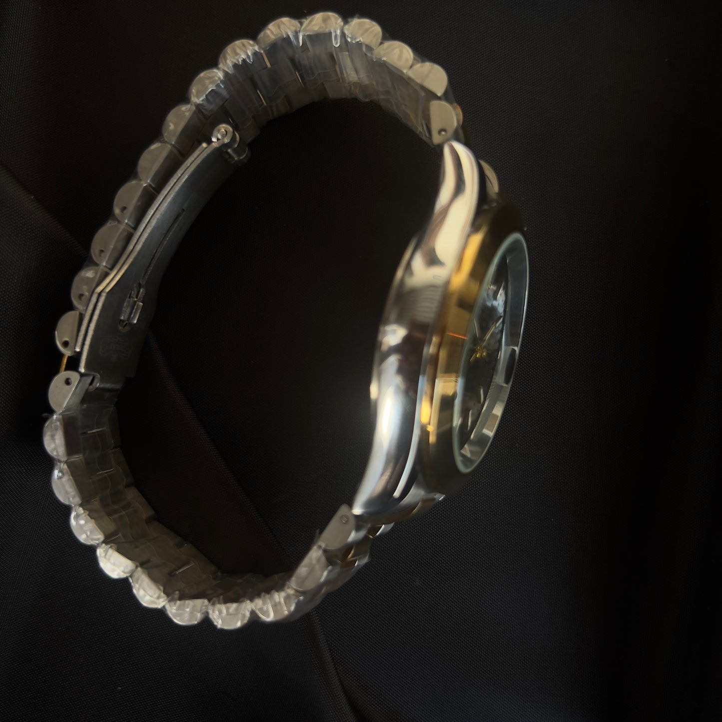 ROLEX DATE JUST-GOLD BLACK