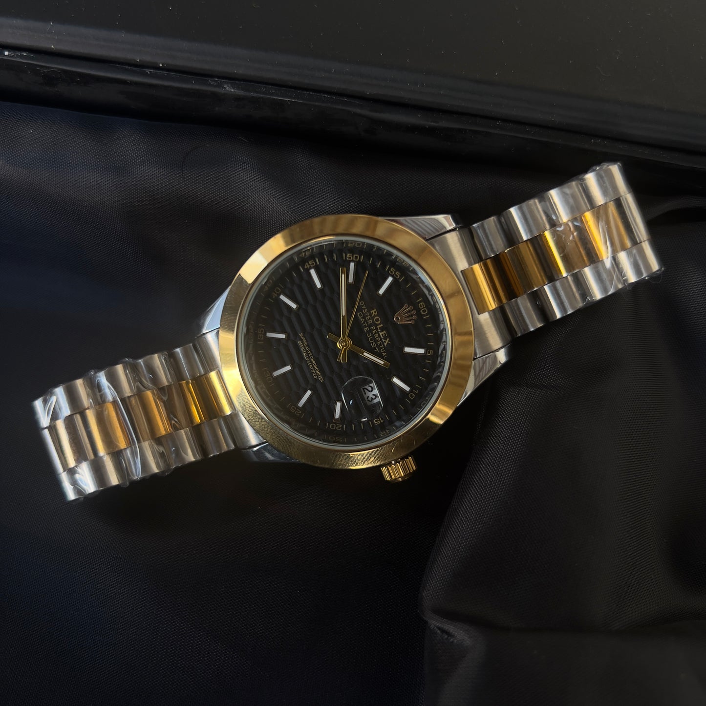 ROLEX DATE JUST-GOLD BLACK