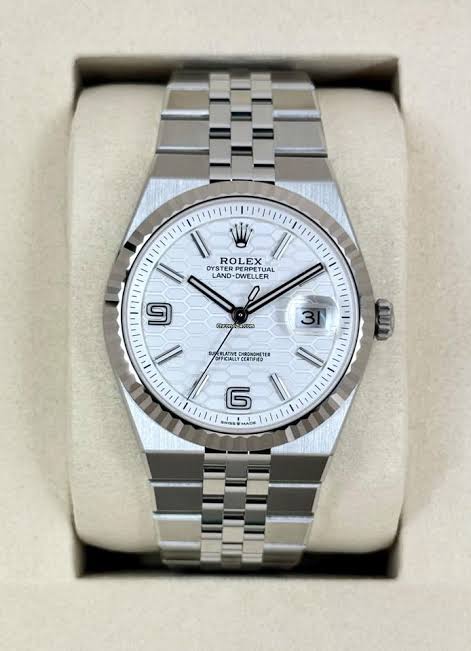ROLEX LAND DEWELLER-SILVER